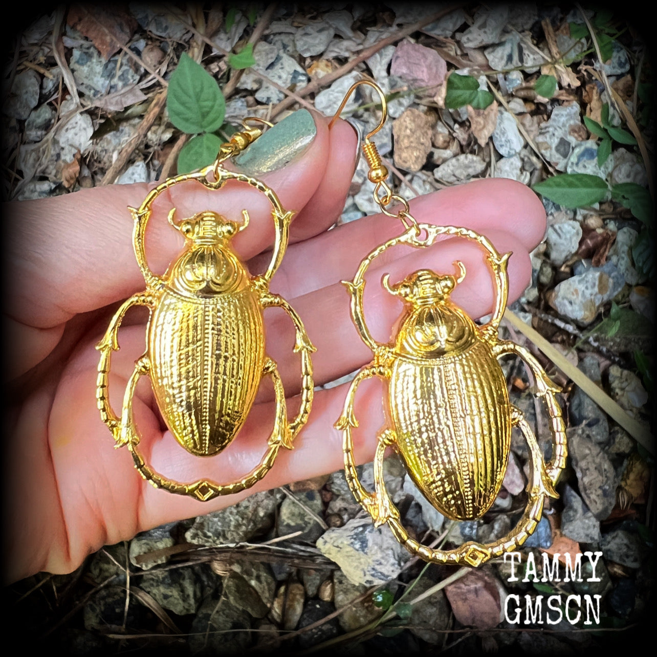 This is a pair of beautiful big antique gold scarab beetle earrings, made on french hooks for pierced ears. 