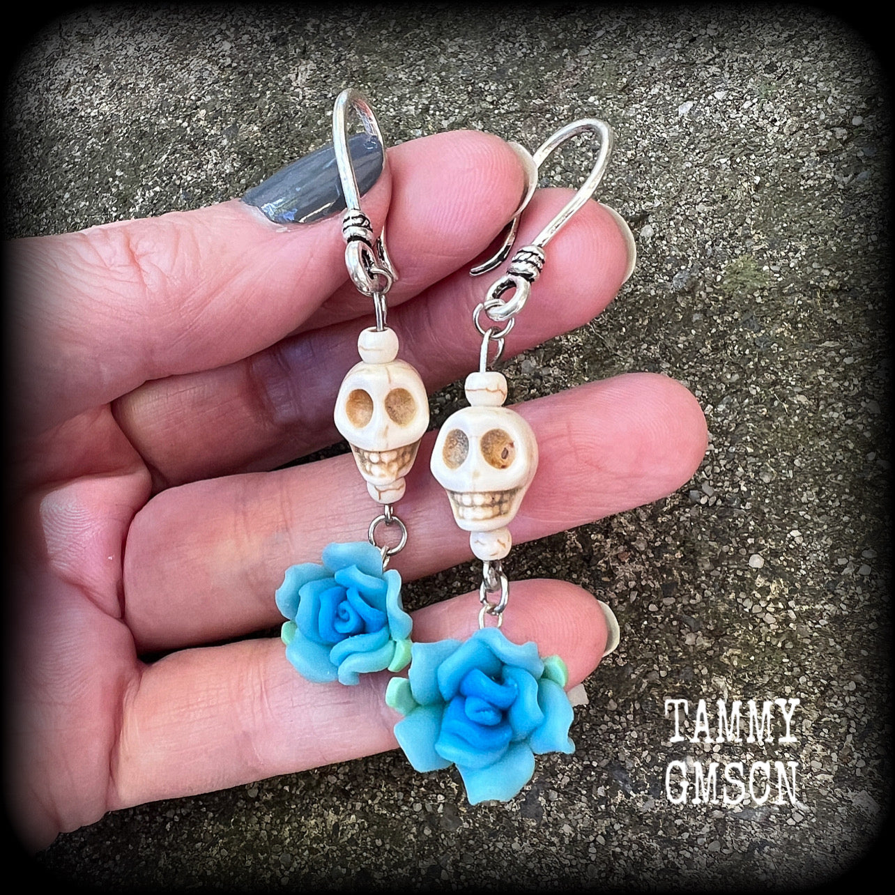 Skull and Rose Day of the Dead earrings