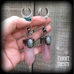 Rose quartz body jewelry Rose Quartz ear weights Labradorite gauged earrings 5/8” ear weights Body jewelry Gemstone ear weights 6g 2g 0g 00g 1/2” 9/16” 3/4” 7/8” 1” 1.10' 1.18" Ear gauges Stretched ears Stretched lobes Gauged ears Earrings for stretching