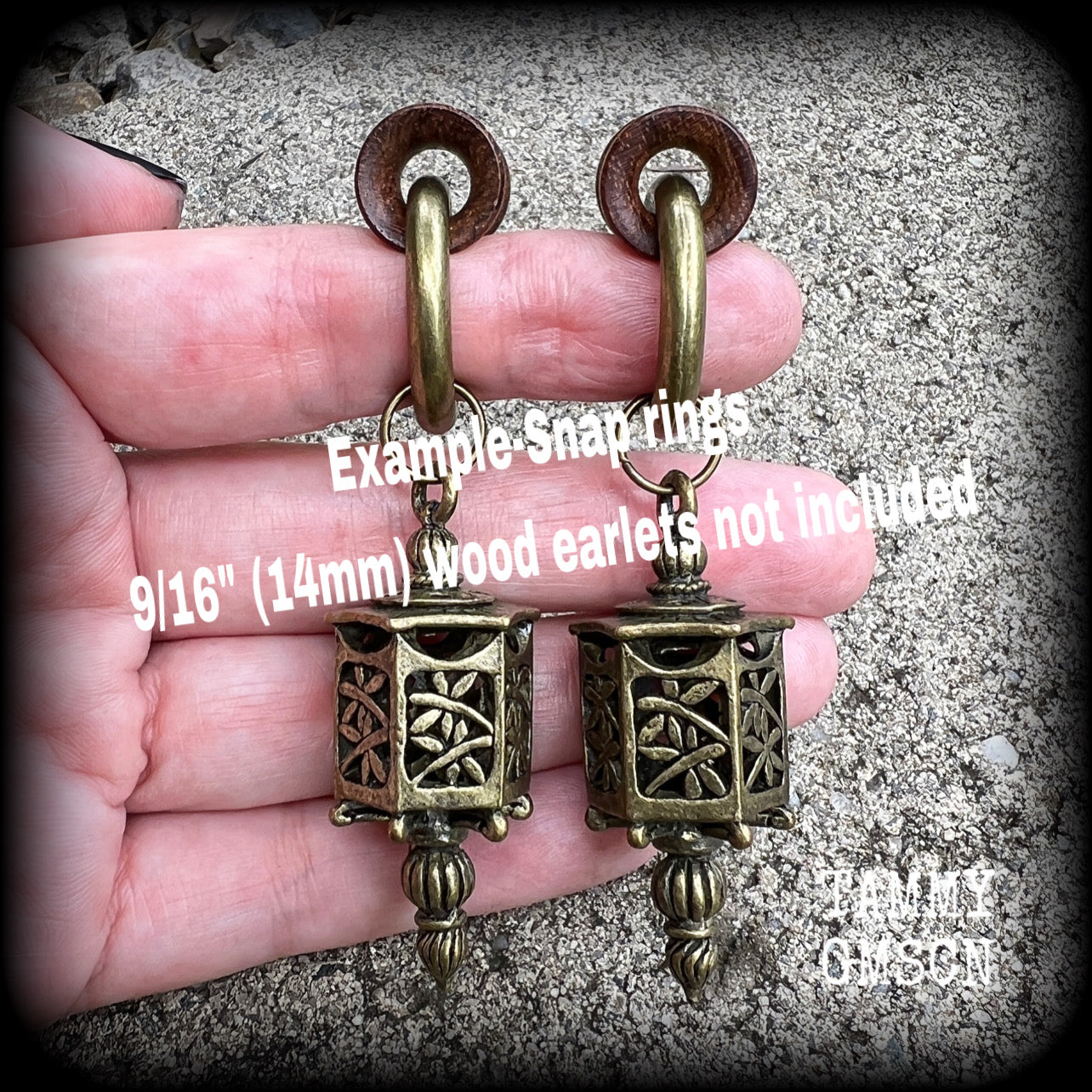 Body jewelry 