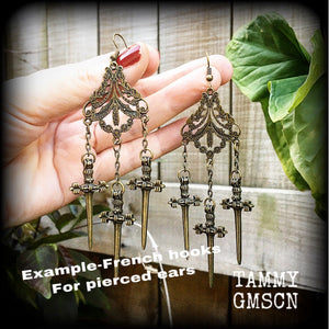 Occult earrings 