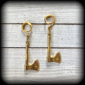 These awesome antique gold viking axe gauged earrings measure just under 8cms from tip to tip, weigh approx 10 grams each.
This pair have been made on 6 gauge (4mm) surgical steel full curl hooks, to be worn in stretched lobes.