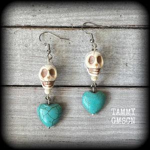 Day of the Dead earrings Skull earrings Heart earrings Los Muertos earrings Halloween earrings Rockabilly earrings Pierced ears Ear gauges Day of the dead jewellery Halloween jewelry Horror punk Skull jewelry Gothic jewelry Santeria Mexican jewelry