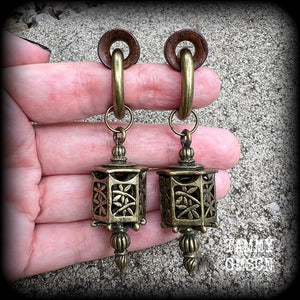 Body jewelry 