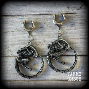 Xenomorph earrings Sci fi earrings Science fiction jewelry Ear hangers Ear weights Ear gauges UFO Space Extraterrestrial Interstellar 