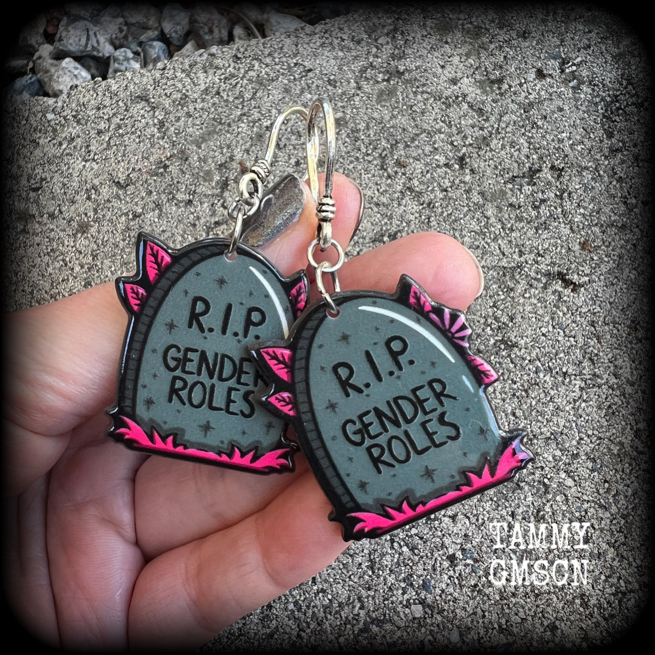 Tombstone earrings 