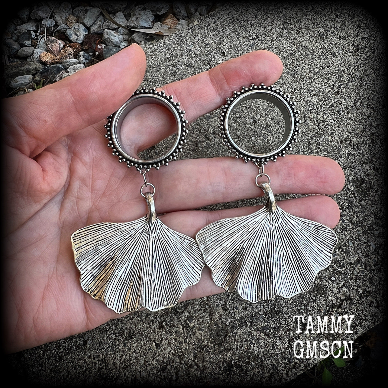 Lotus leaf tunnel earrings-Boho tunnels