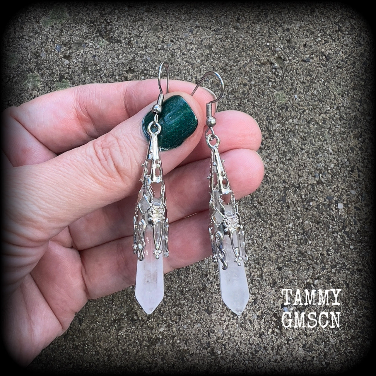 Gothic quartz earrings-Gemstone earrings