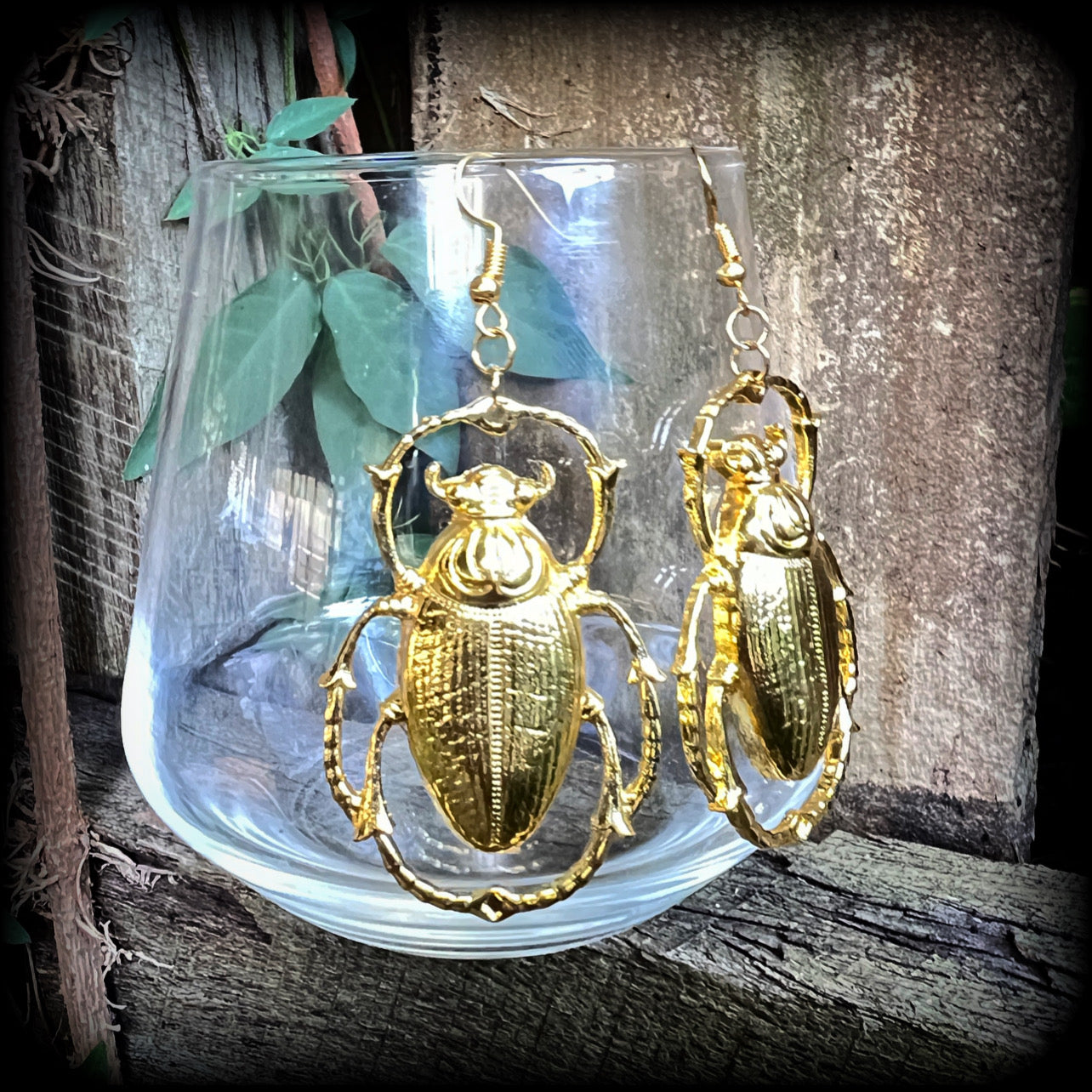 This is a pair of beautiful big antique gold scarab beetle earrings, made on french hooks for pierced ears. 