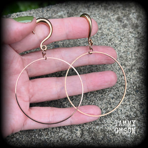 Geometric ear gauges Rose gold hoop earrings Hoop gauged earrings Hoop ear weights Tunnel hoops 6 gauge ear hangers 6g 2g 0g 00g 1/2" 9/16" 5/8" 3/4" 7/8” 1” Stretched ears Stretched lobes Gauged ears Body jewelry ear gauges