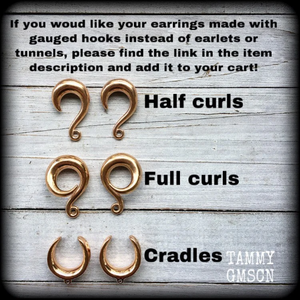 -2 gauge/6mm
-0 gauge/8mm
-00 gauge/10mm
-1/2" gauge/12mm
-9/16" gauge/14mm
-5/8" gauge/16mm
-3/4" gauge/19mm
-7/8" gauge/22mm
-1" gauge/25mm Tunnel earrings Plugs Ear gauges Gauged earrings Body jewelry 