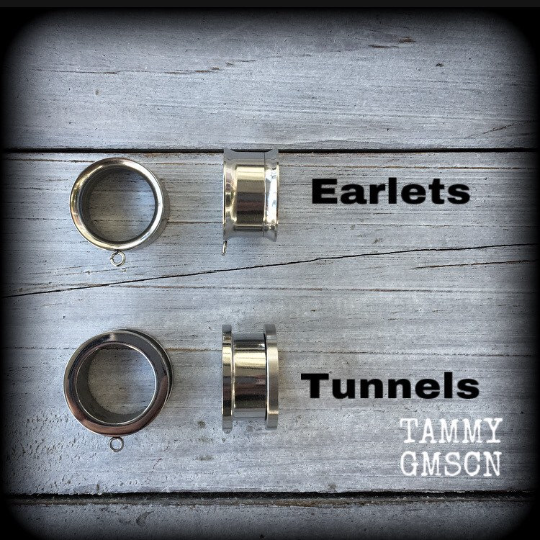 Cloudy quartz tunnel dangles