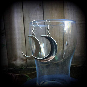 Antique silver crescent moon earrings