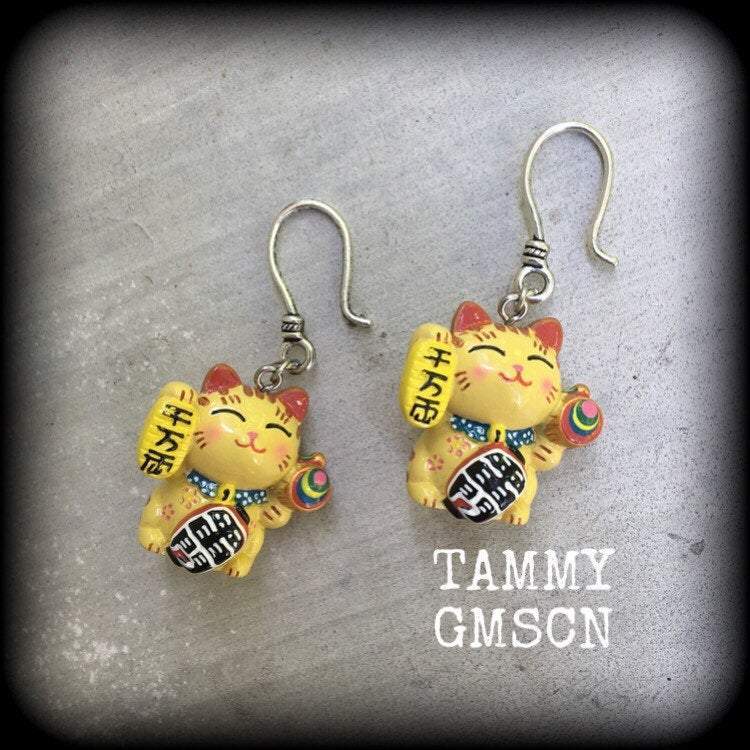 Maneki Neko earrings-Japanese Cat earrings