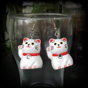 Maneki Neko cat earrings-Japanese cat earrings