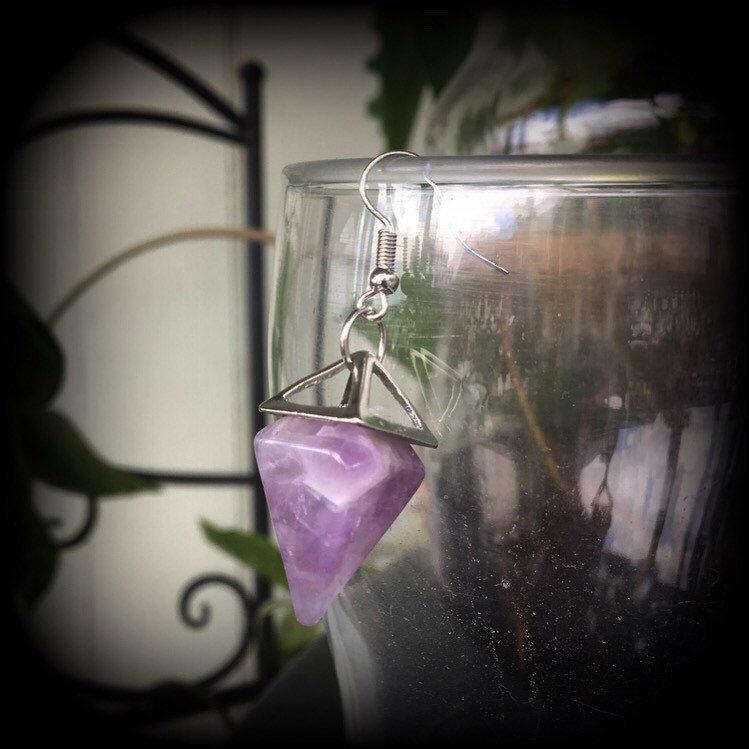 Single amethyst earring