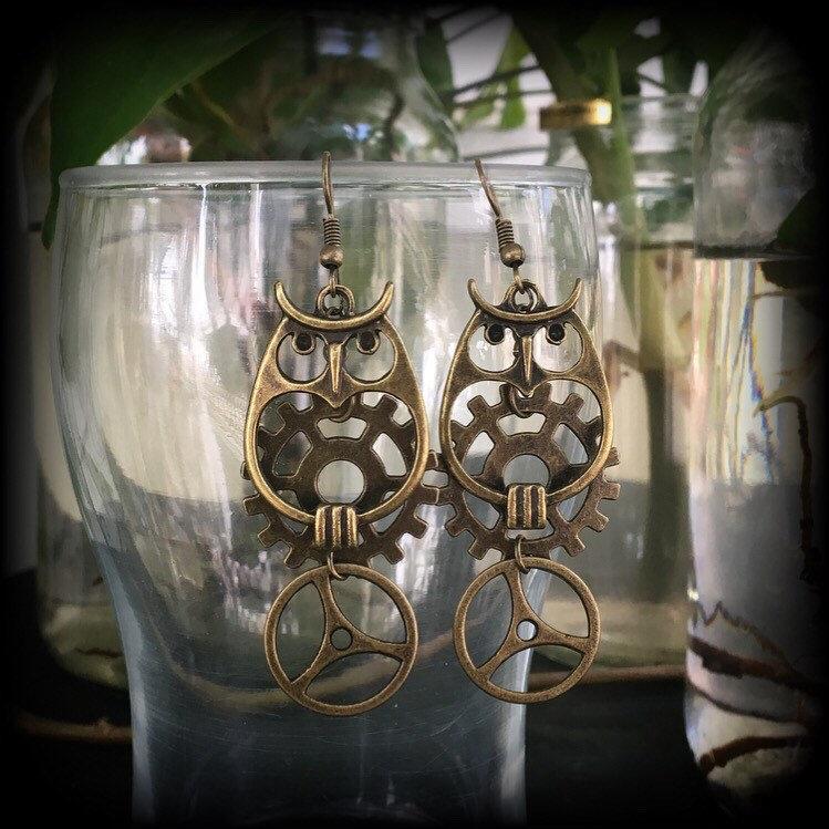 Bronze owl earrings-Steampunk earrings