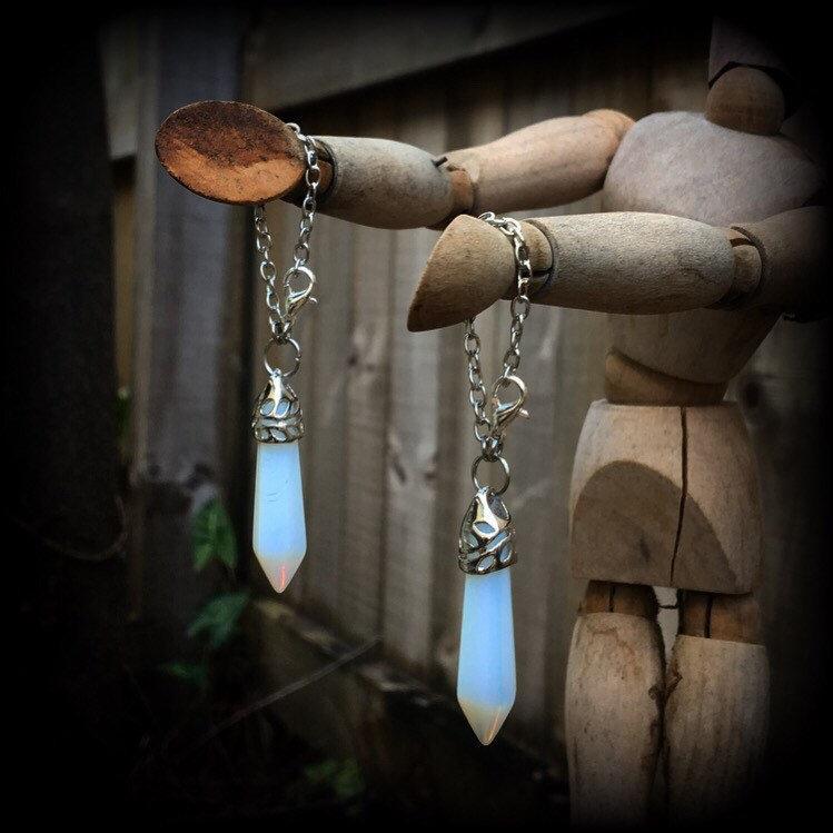 Gemstone tunnel earrings 