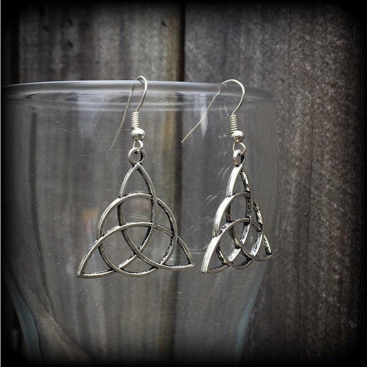 Triquetra earrings Celtic earrings Irish knot earrings Celtic knot earrings Trinity knot jewllery Celtic jewellery