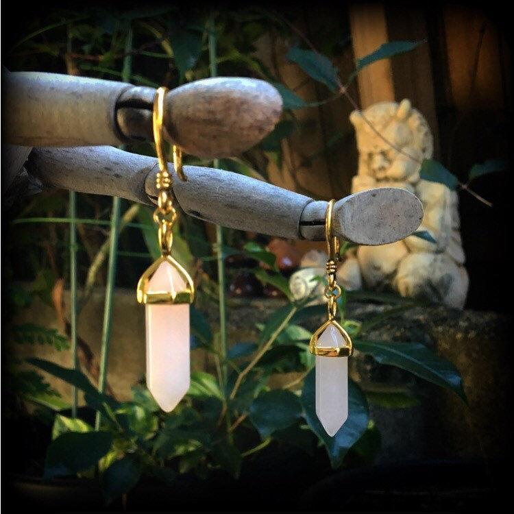 Rose quartz earrings-Gemstone ear hangers