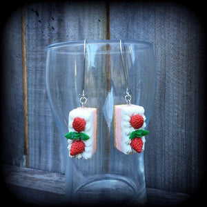 Cake earrings-Strawberry Short Cake