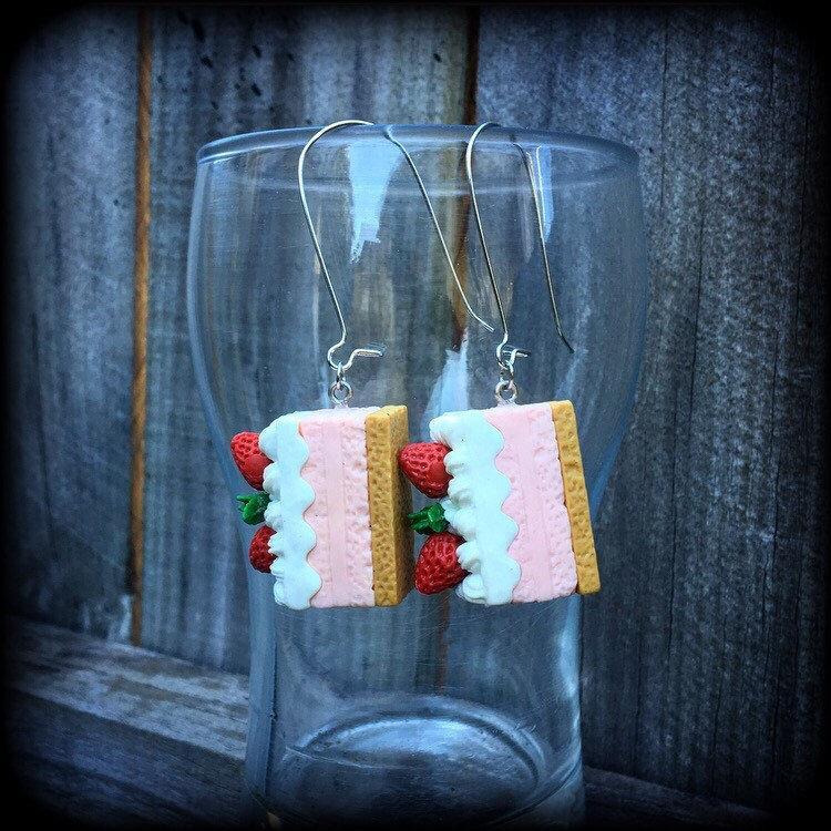 Cake earrings-Strawberry Short Cake