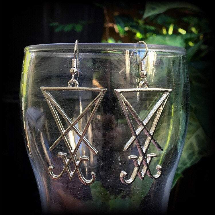 Sigil jewelry Sigil jewellery Sigil of Lucifer earrings Sigil of Lucifer jewellery Ritual jewelry Ritual tools Occult jewelry Occult tools Satanic jewelry Satanic accessories Luciferian Satanic Dark art Dark magick Black magick Demons Demonology 