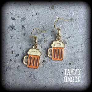 Beer mug earrings-Beer stein earrings