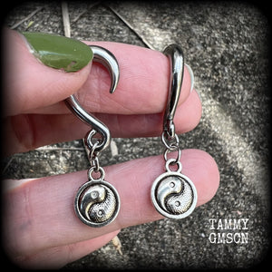 Yin Yang gauged earrings