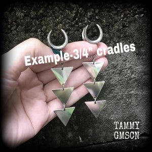 Triple triangle gauged earrings