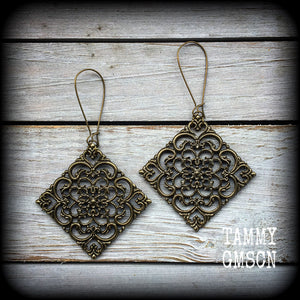 Antique bronze mandala earrings-Art nouveau earrings