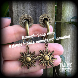 Sol Invictus hoop earrings-Tunnel friendly earrings