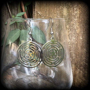 Wheel of Hekate jewelry 