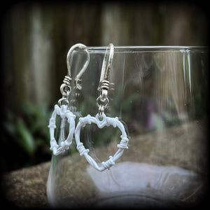 Barbed wire heart earrings-Punk earrings
