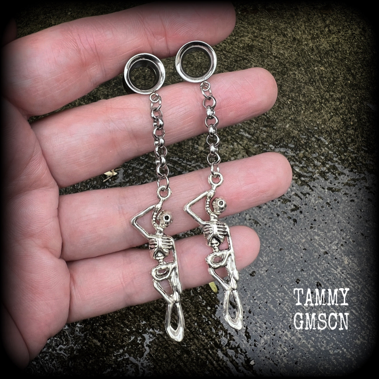 Skeleton tunnel earrings-Halloween earrings