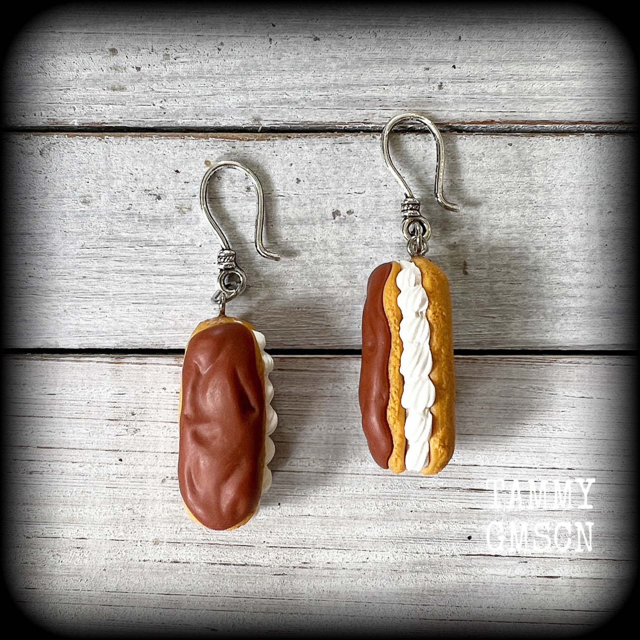 Chocolate eclair earrings-Donut earrings