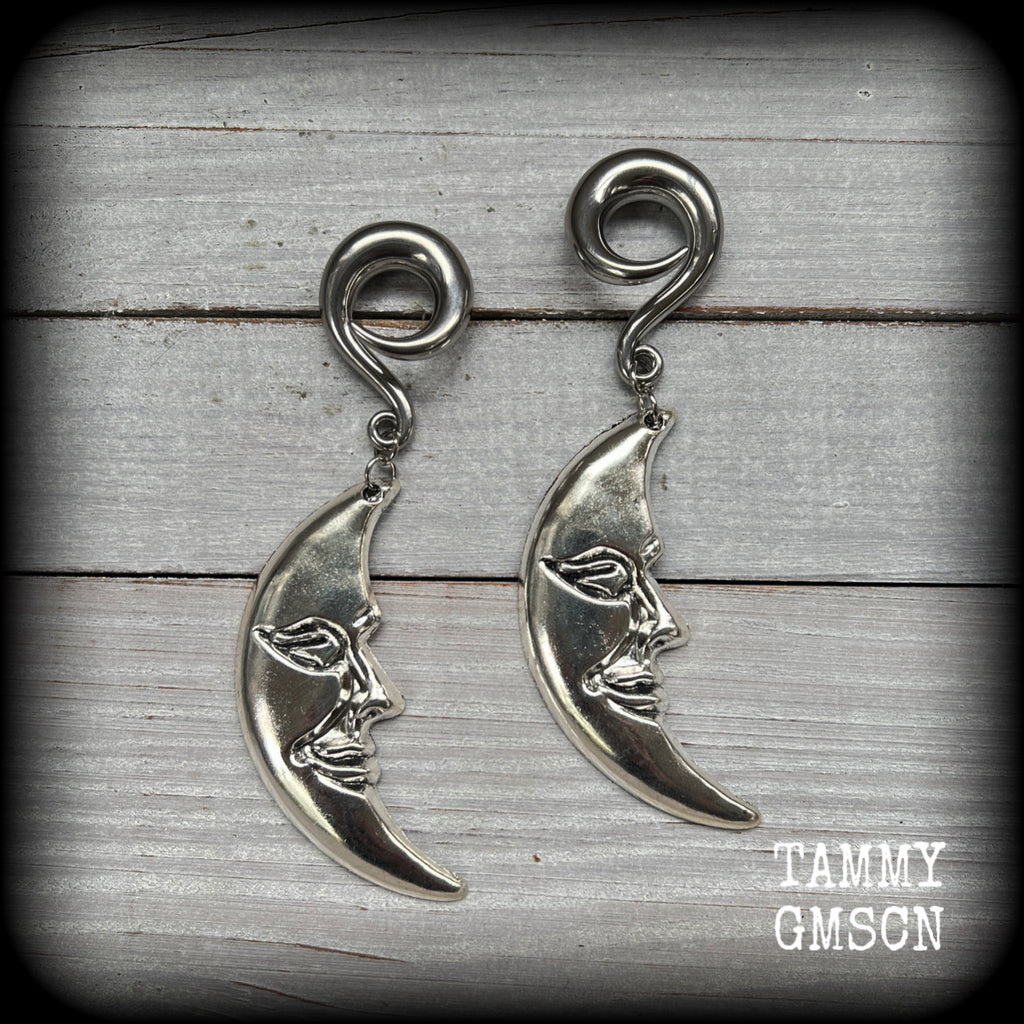 Esoteric crescent moon earrings-Gauged earrings
