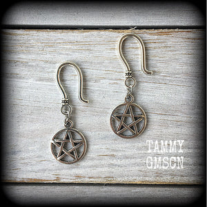 Pentagram earrings 