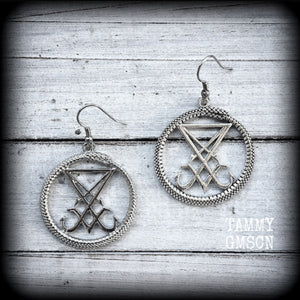 These gorgeous antique silver 'Ouroboros and Sigil of Lucifer' earrings are light weight at approx 5 grams a piece, and nice and dangly, measuring just over 5cms from tip to tip.
This pair has been made with stainless steel french hooks, suitable for pierced ears.
