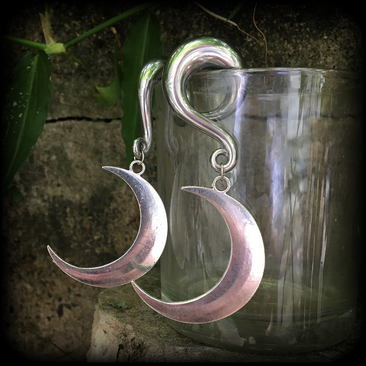 Crescent moon gauged earrings