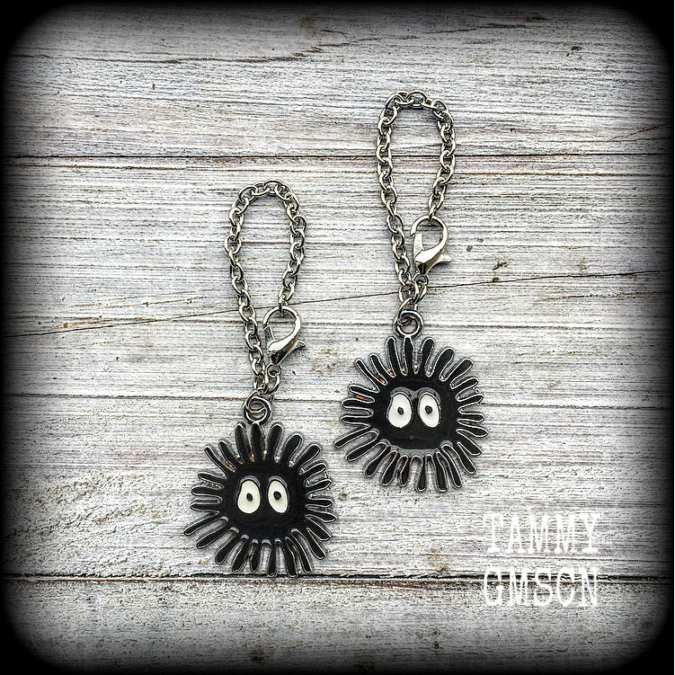 My Neighbor Totoro earrings Studio Ghibli earrings Susuwatari Makkuro Kurosuke Wandering soot Soot sprite earrings Soot sprite toys Japanese earrings Kewpie Japanese jewelry Unique earrings Rare earrings Stocking stuffers Gifts for girls Gifts for her Kawaii earrings Kawaii jewelry Pierced ears Stretched ears