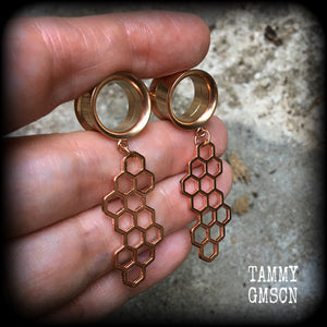 Honeycomb tunnels-Beehive earrings-Geometric earrings