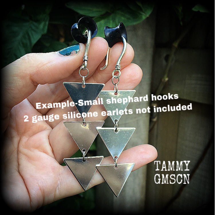 Geometric earrings-Triangle earrings