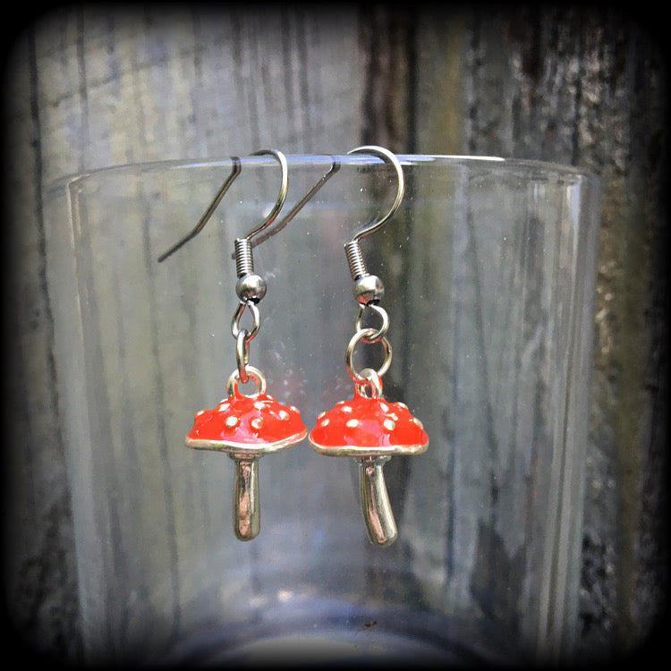 Red enamel mushroom earrings