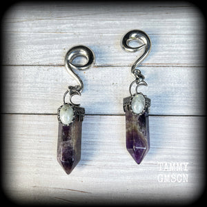 Amethyst jewelry Amethyst ear weights 00 gauge ear weights Ear gauges Amethyst gauged earrings Gemstone tunnel dangles Gemstone ear weights Ear hangers Witchy jewelry Stretched ears 4mm 6mm 8mm 10mm 12mm 14mm 16mm 19mm 22mm 25mm 28mm 30mm Gauges