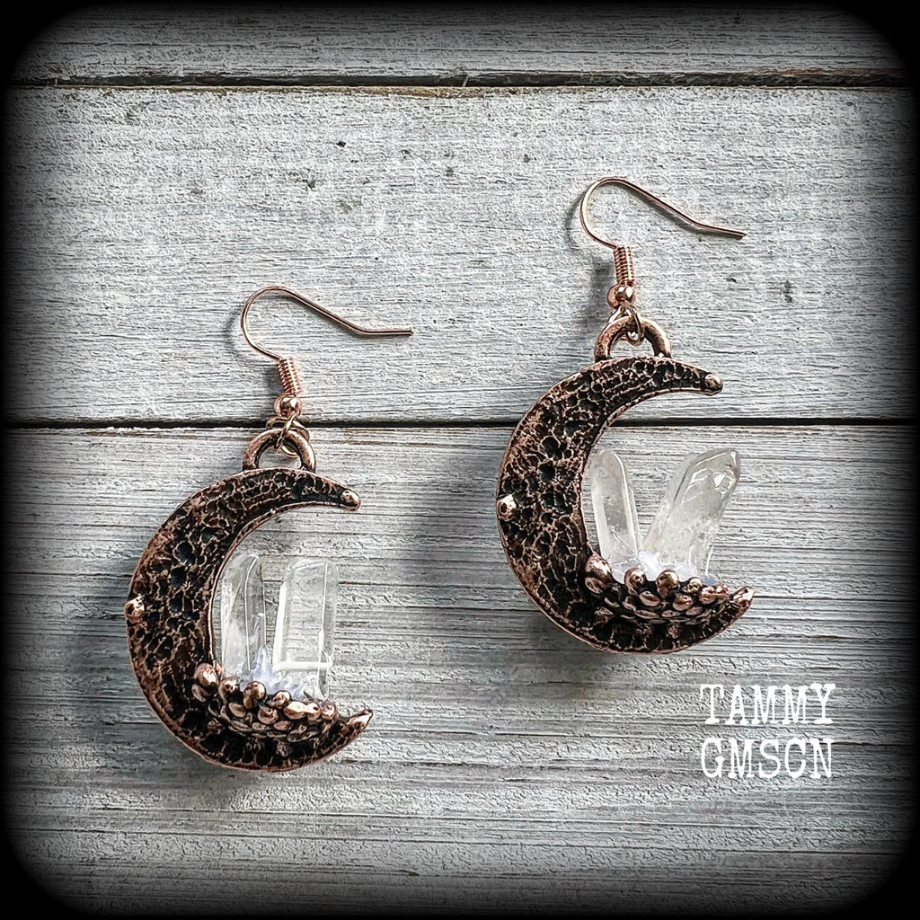 Crescent moon earrings 