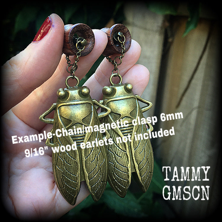 Bronze locust earrings-Ear hangers