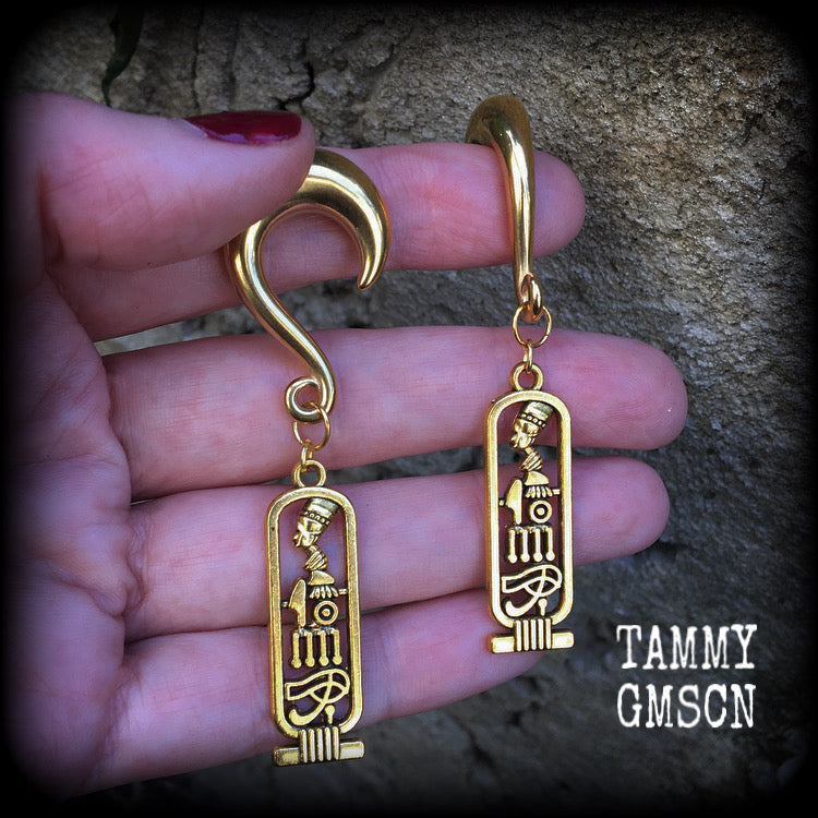 Cartouche gauged earrings