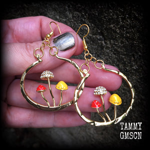 Antique gold and enamel mushroom earrings