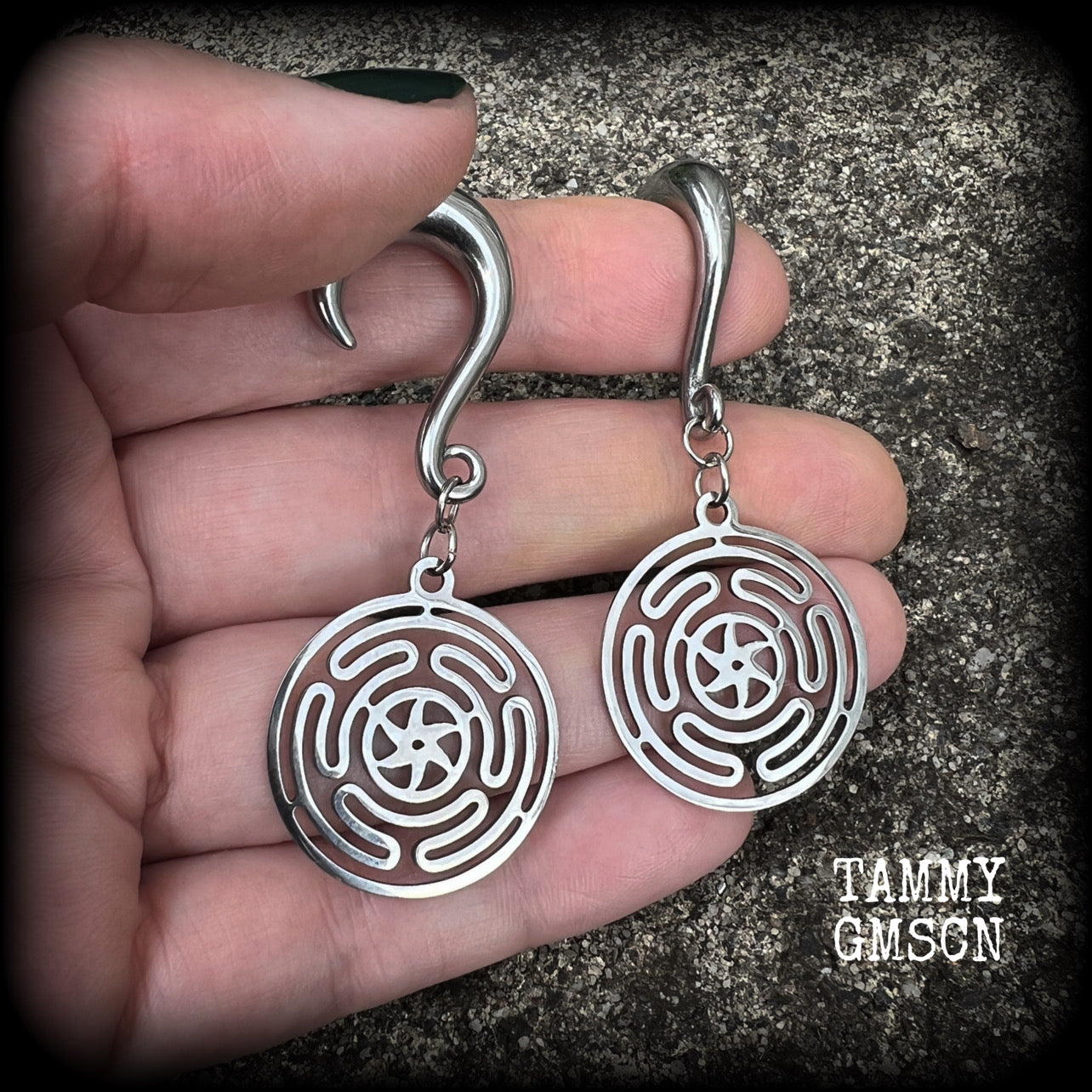 Wheel of Hekate jewelry 